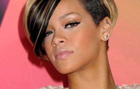 Rihanna, speriata de un fan obsedat sexual