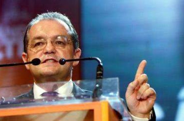 Boc: "Noua Lege a Educatiei spune adio incompetentilor"