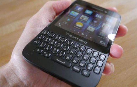 Google, Cisco si SAP sunt interesate de achizitia BlackBerry