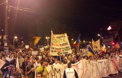 A 5-a saptamana de proteste in Capitala, incheiata cu un mars