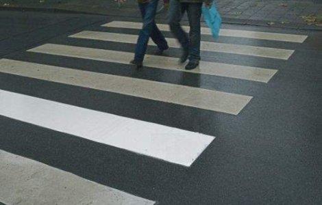 Mehedinti: Elev de 15 ani, accidentat mortal pe trecerea de pietoni