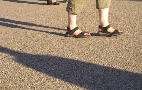 Studiu: Mersul pe jos reduce riscul de a dezvolta cancer mamar