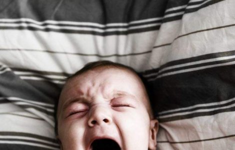  Top  Copiii din Romania sunt cei mai NEFERICITI din lume