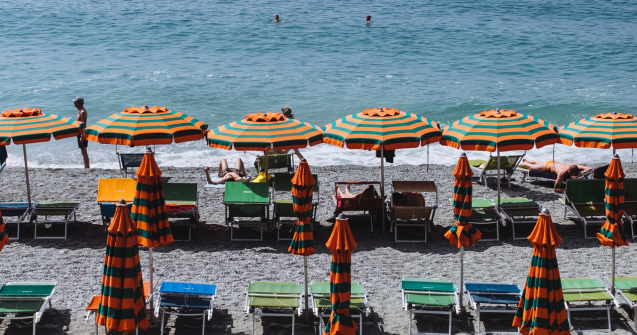 Românii care merg în vacanță în Bulgaria nu vor avea parte de restricții