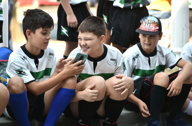 Minorii, fără conturi publice pe Instagram