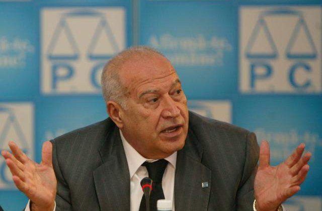 Voiculescu: Basescu e un epigon al lui Stalin