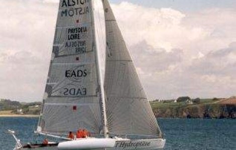  Video  Ocolul Pamantului in 40 de zile