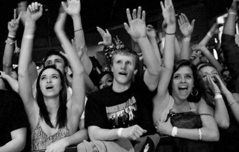 Evolutie sau ipocrizie? Manelele, pe ultimul loc in preferintele muzicale ale romanilor