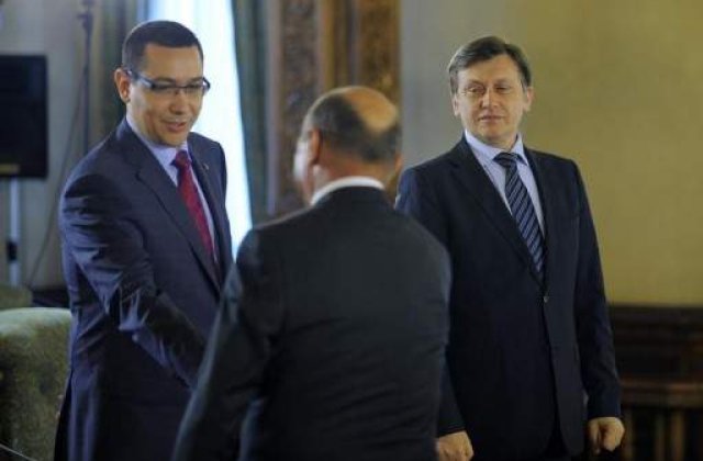 O noua zi de contre intre Basescu si "bebelusii" de la USL