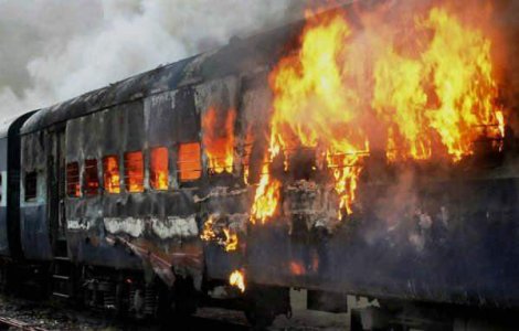 Locomotiva unui tren a luat foc, la Vaslui