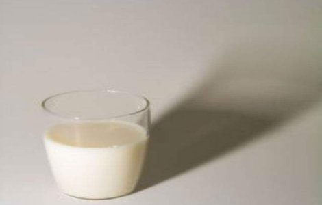 Rusia ia masuri pentru limitarea importurilor de lactate din Olanda