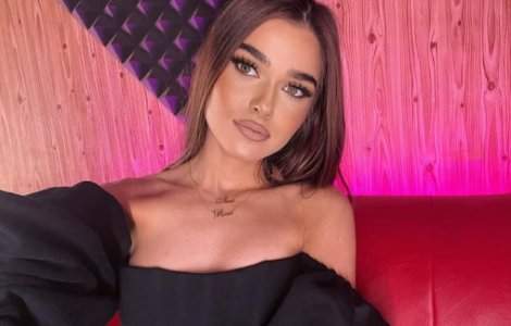 Theo Rose, cadou de zile mari din partea iubitului său: „Nu plânge, că te bat”