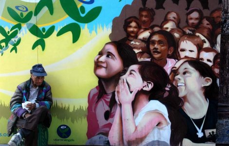 Avere din vanzarea cutiilor de conserve goale!