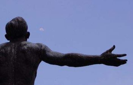 Filipine: Flagelari in Vinerea Mare