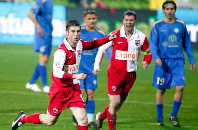 Andrei Cristea e intre Lazio si Bari