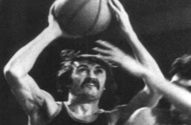 Cel mai bun baschetbalist din istorie a incetat din viata