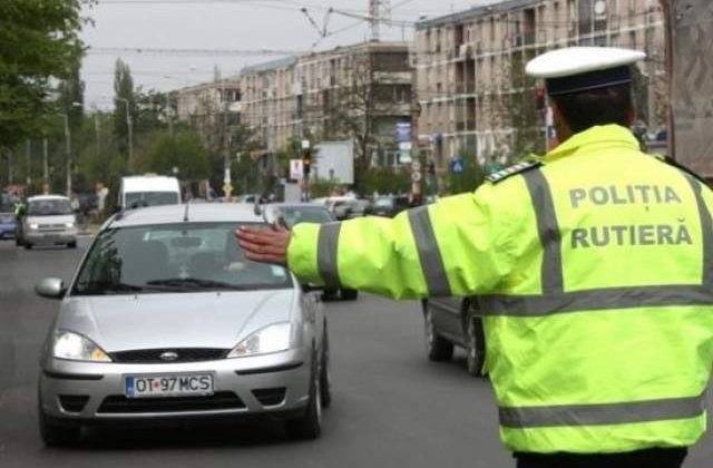 Ponta: Codul rutier va fi adoptat dupa gasirea unei solutii tehnice de implementare