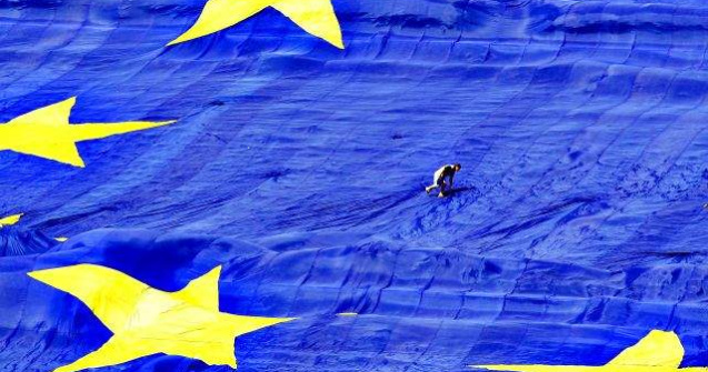 UE sare in apararea romanilor