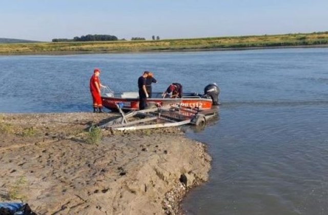 Tragedie pe malul Siretului. 5 adolescenți s-au transformat din salvatori în victime