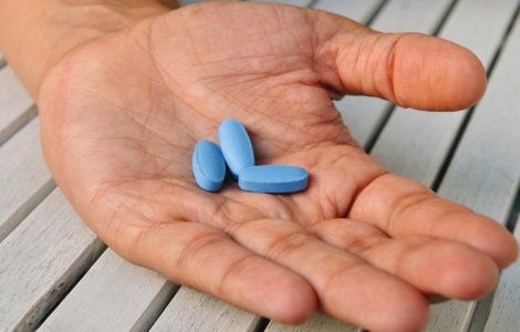 Tesla Blue, drogul care face ravagii în cluburi. Prima victimă avea 21 de ani