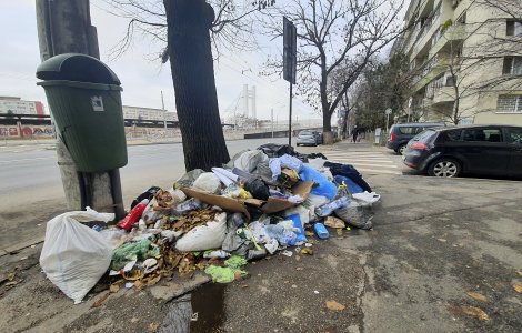 Gorj: Sute de morți trecuți la plata gunoiului. Viii trebuie să le acopere datoriile