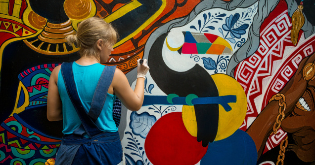 Prima poezie murală animată scrisă pe zidul unui colegiu din municipiul Sibiu