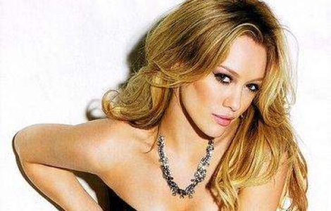 Claudia Pavel o relanseaza pe Hilary Duff