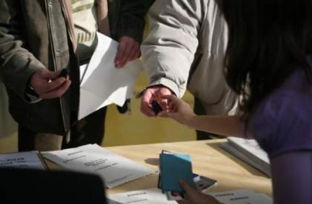 Sloganul electoral al lui Teo: "Mai mult suflet"