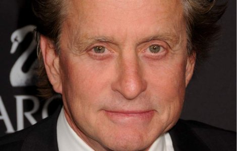 Michael Douglas a pierdut jumatate din avere pe piata bursiera