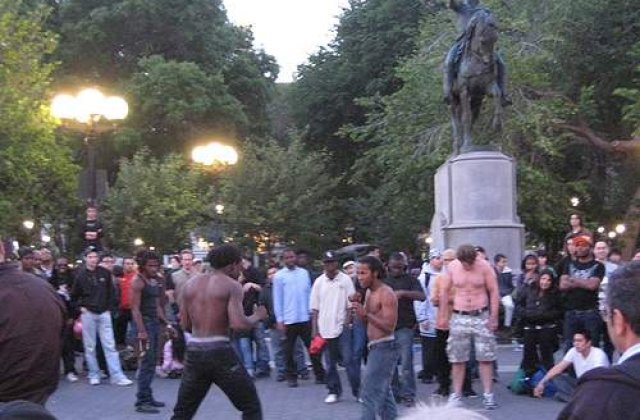 Violente la New York