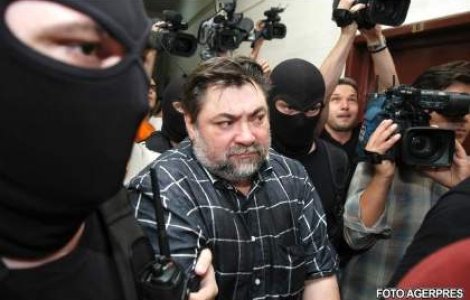 Sechelariu, trimis in judecata