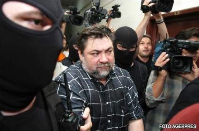 Sechelariu, trimis in judecata