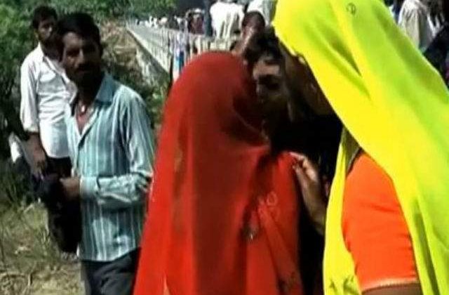 Busculada la un templu din India: Peste 100 de morti si 133 raniti