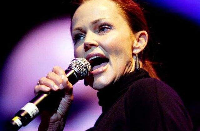 Concertul Belindei Carlisle a fost anulat