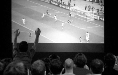 CM 2014: Romania se califica la baraj dupa ce a invins Estonia, scor 2-0