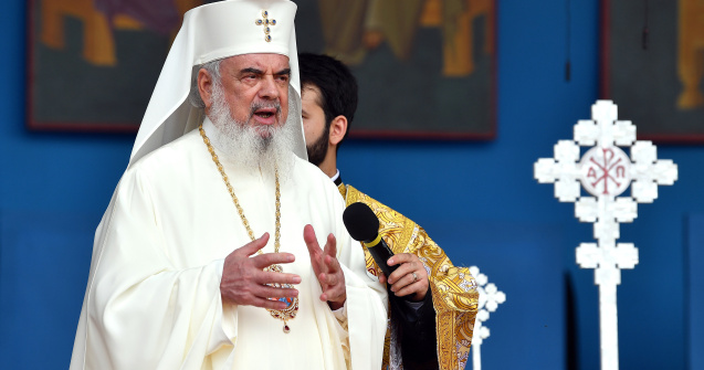 BOR critică schimbările din noua carte de identitate electronică: Noțiunea de „gen” o înlocuiește „abuziv” pe cea „firească de sex”