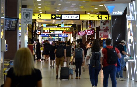 Franța și Grecia, pe lista roșie. Ce zone au trecut în zona galbenă