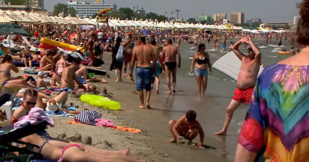 Luxul din Mamaia costă. Câți lei e un mic? Dar o ciorbă?
