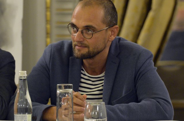 O ieșeancă a cerut ordin de protecție împotriva lui Oreste. Ce au decis magistrații