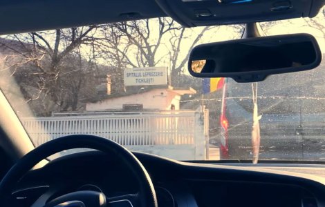 Doar 9 suflete au mai rămas în leprozeria de la Tichilești, ultima din Europa. Spitalul le e casă și cimitir