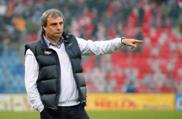 Mihai Stoichita a fost suspendat