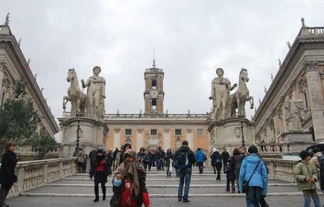 Statele UE, "la apel" pentru integrarea romilor