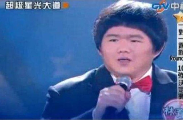 [VIDEO] Un taiwanez canta mai ceva ca Whitney Houston