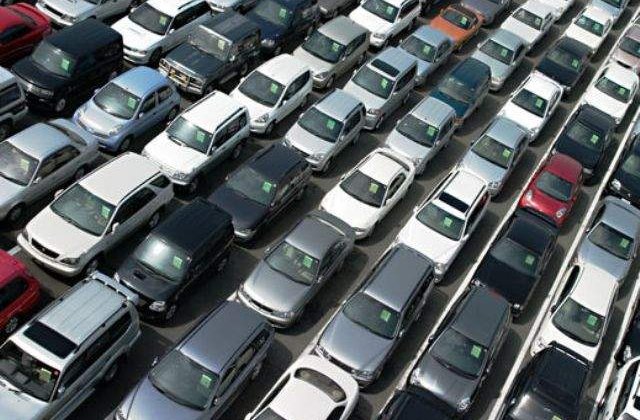 Piata auto a crescut in trimestrul al treilea, dar ramane pe minus la noua luni