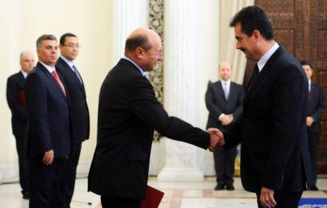 Basescu, lui Gerea: Aveti misiuni teribil de grele: Oltchim si Cuprumin