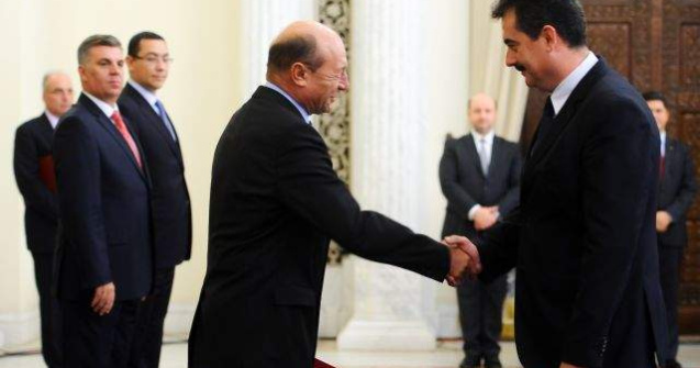 Basescu, lui Gerea: Aveti misiuni teribil de grele: Oltchim si Cuprumin