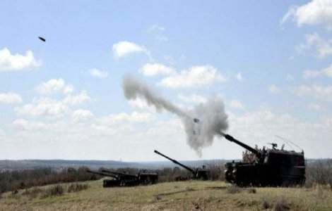 Turcia a bombardat pentru prima data pozitii jihadiste in Siria