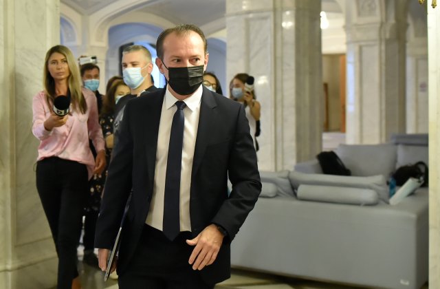 C&icirc;țu: Din septembrie, sistem de facturare electronică pentru firme &icirc;n relația cu instituțiile publice