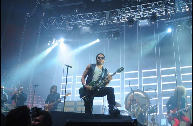 [VIDEO] U2 pleaca in turneu cu Lenny Kravitz