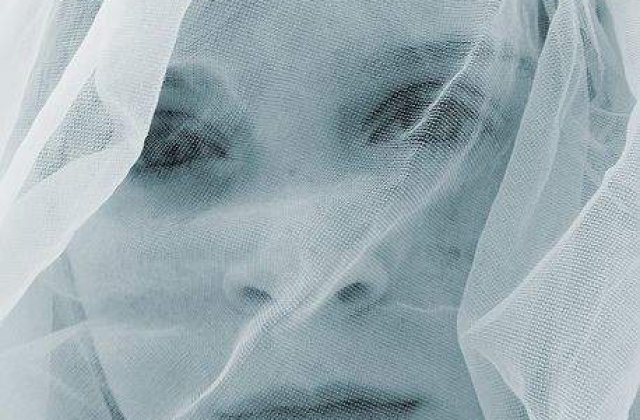 Facebook, acuzata ca nu ii apara pe copii de pedofili